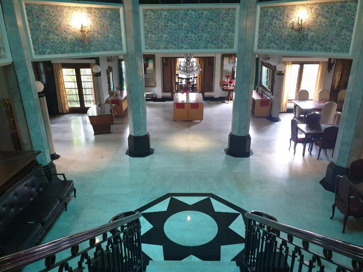 Arimbi Pejaten Suites Jakarta Buitenkant foto