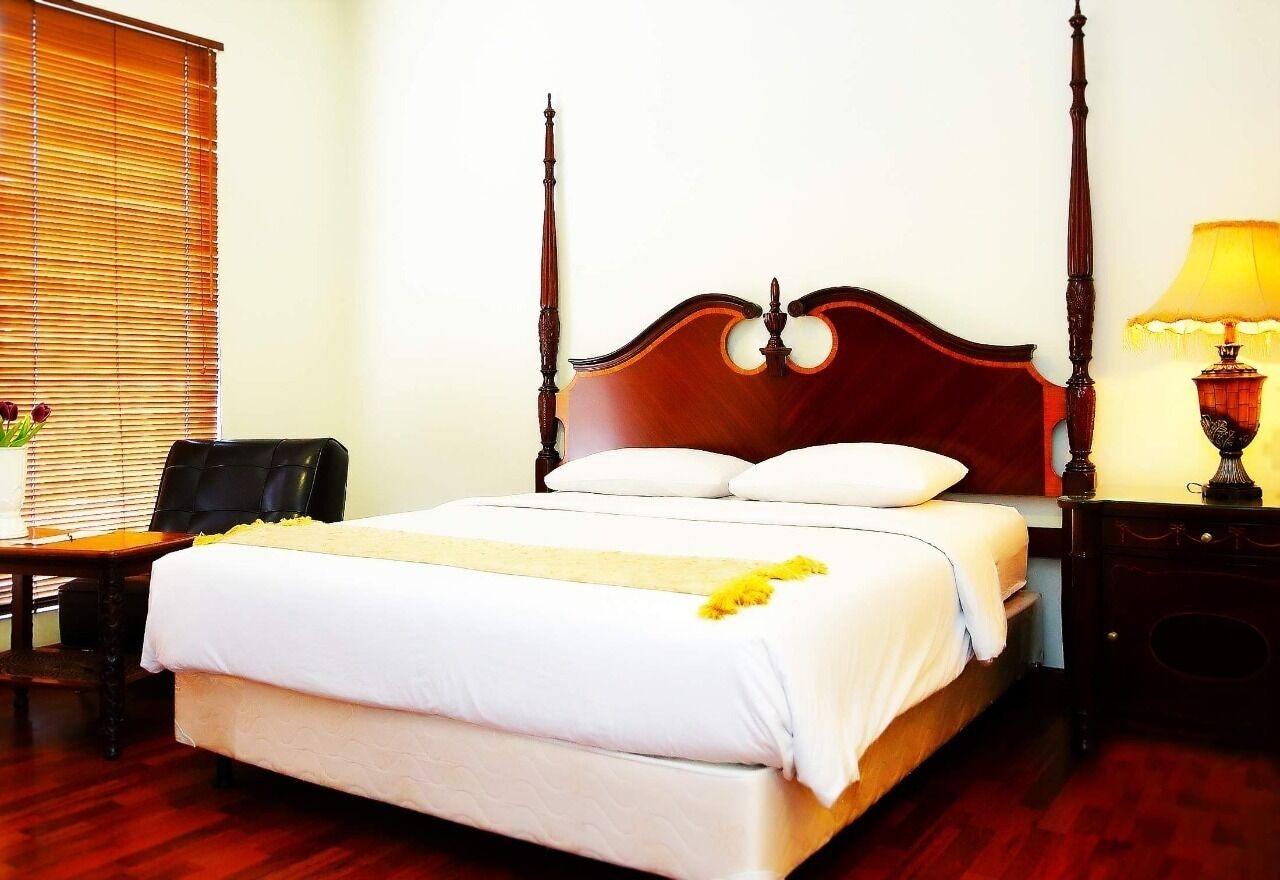 Arimbi Pejaten Suites Jakarta Buitenkant foto